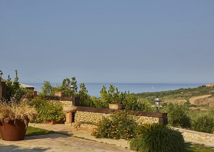 Tenuta Carabollace بيت للعطل *