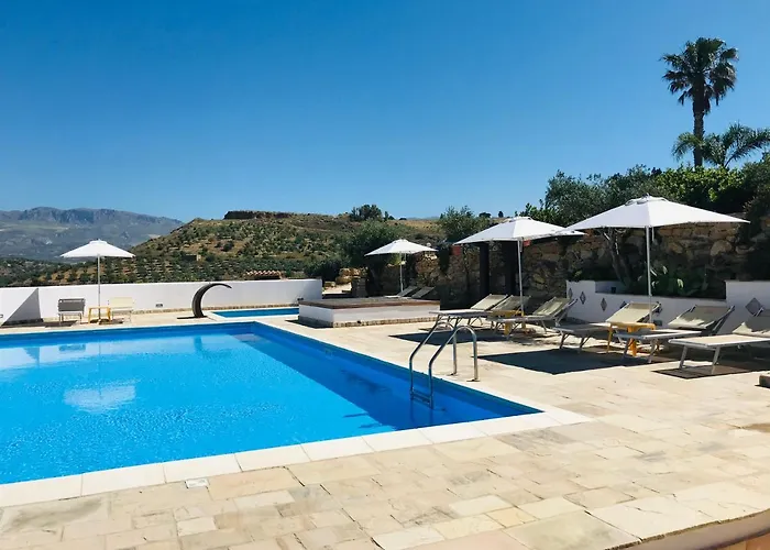 بيت للعطل Tenuta Carabollace شاكا
